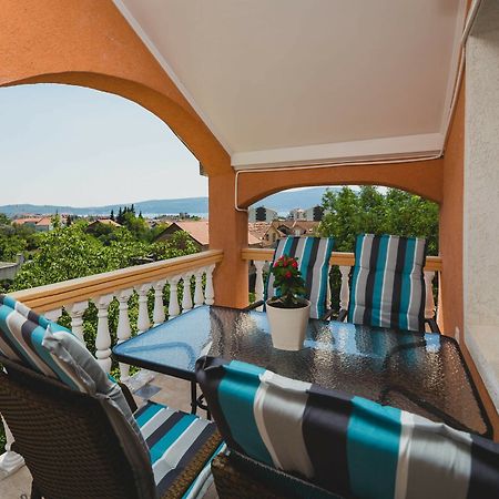 Apartments Kovac ティヴァト エクステリア 写真