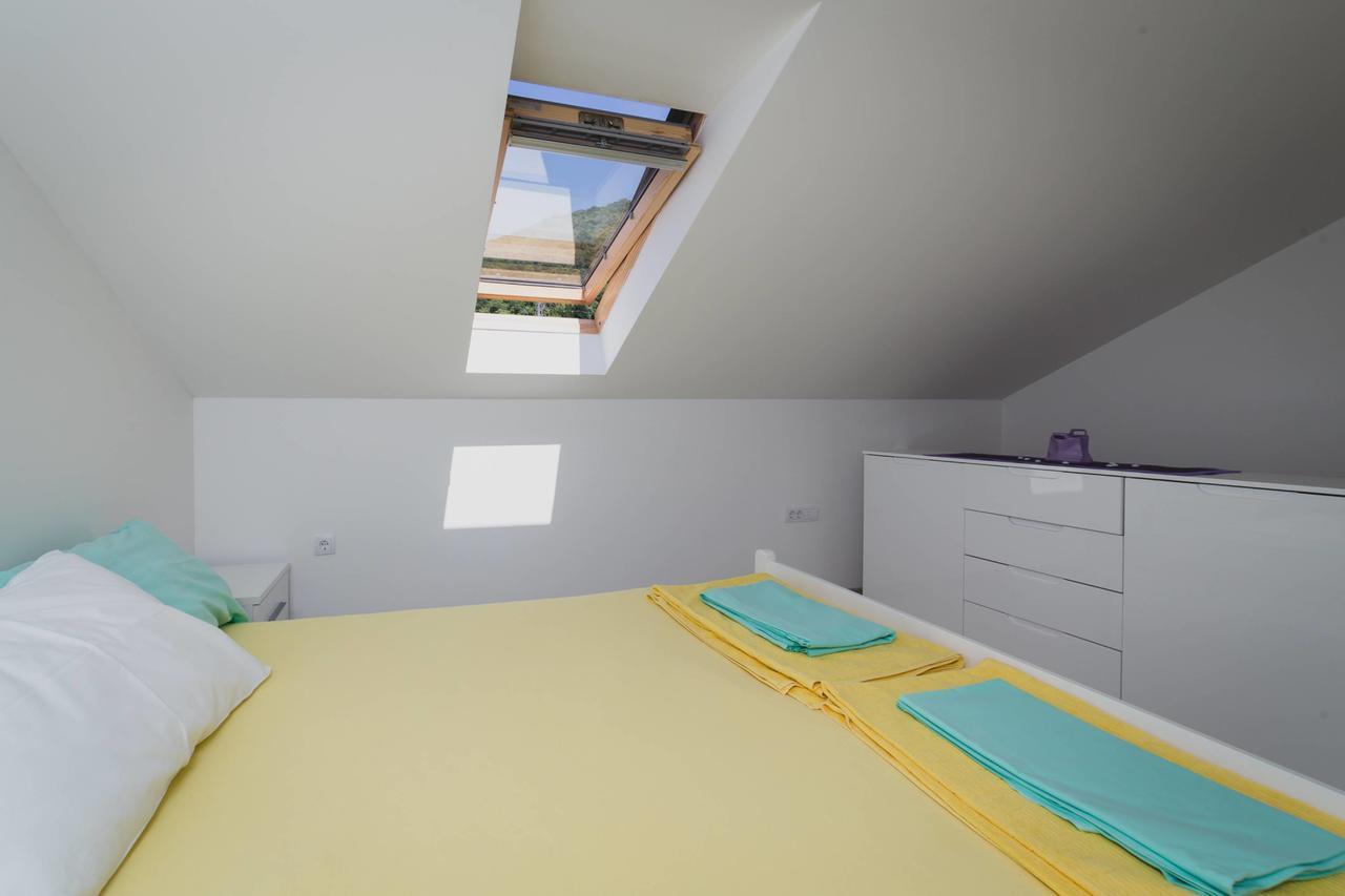 Apartments Kovac ティヴァト エクステリア 写真