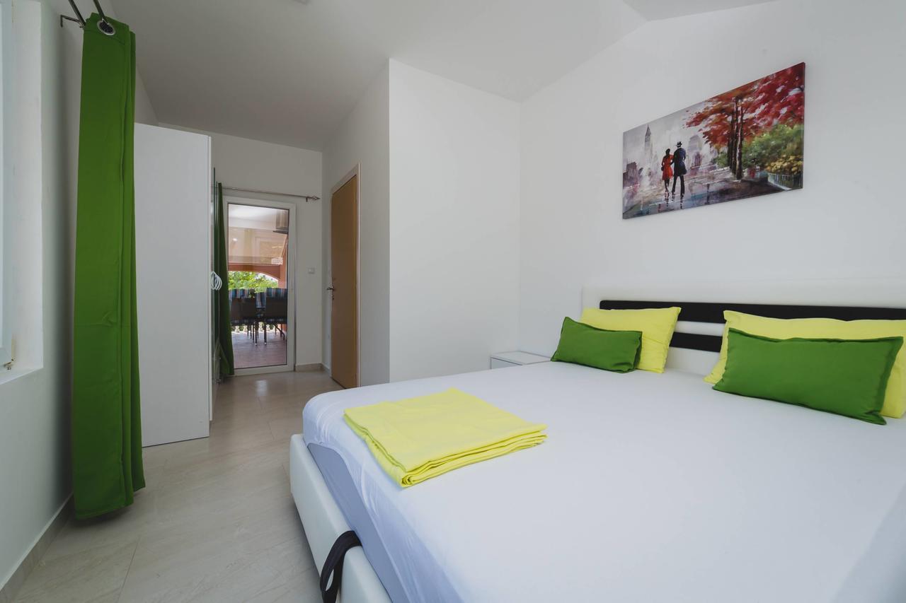Apartments Kovac ティヴァト エクステリア 写真