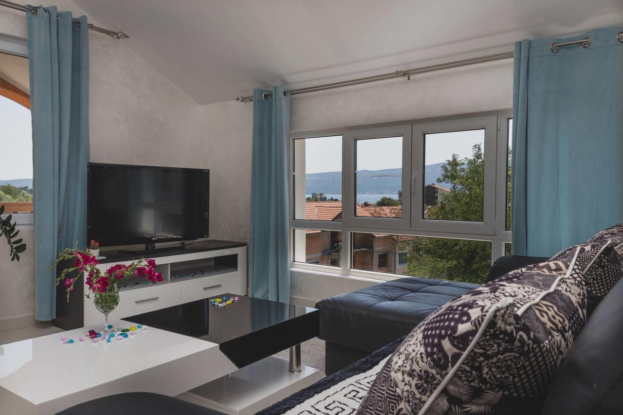 Apartments Kovac ティヴァト エクステリア 写真