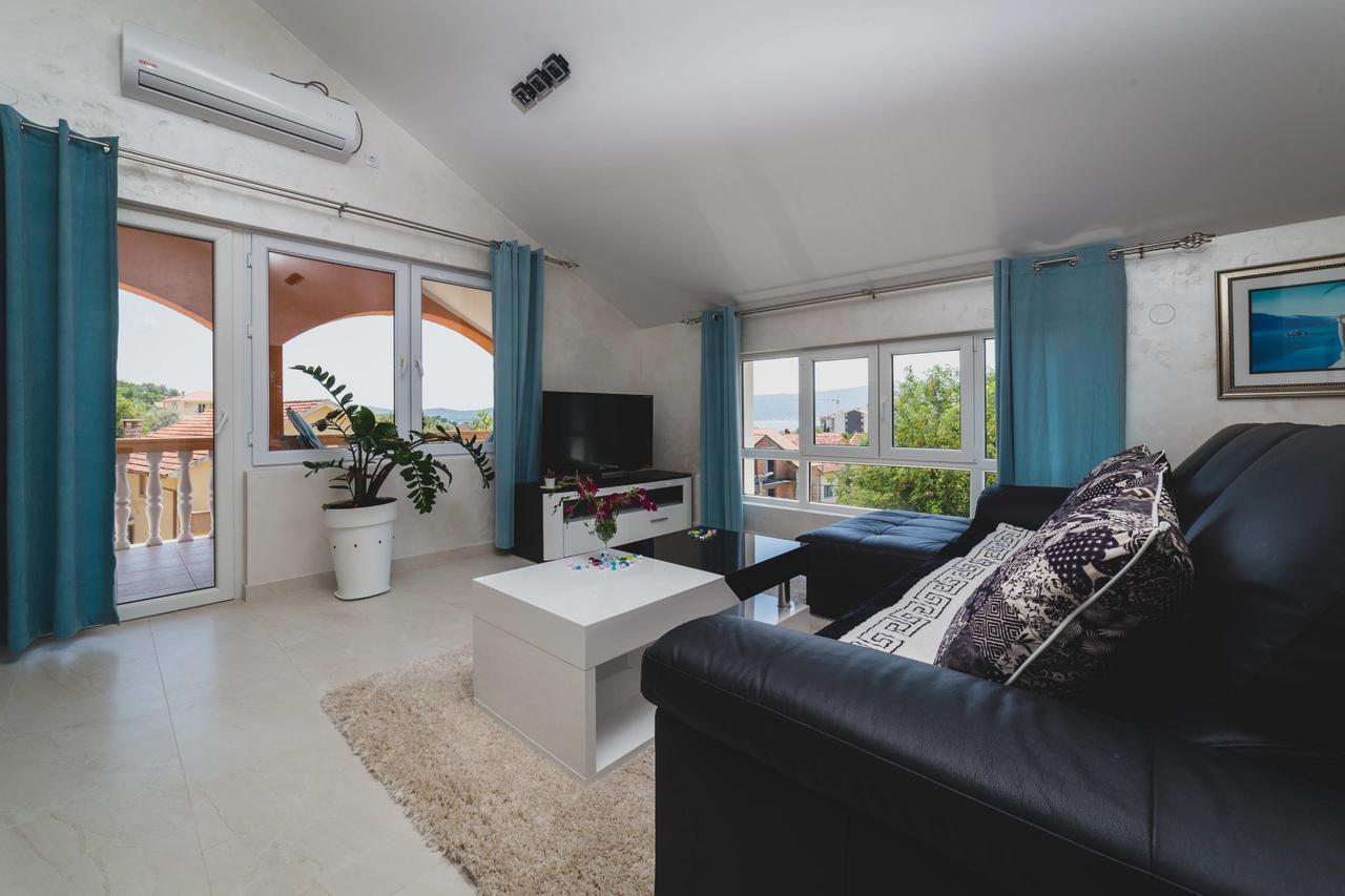 Apartments Kovac ティヴァト エクステリア 写真